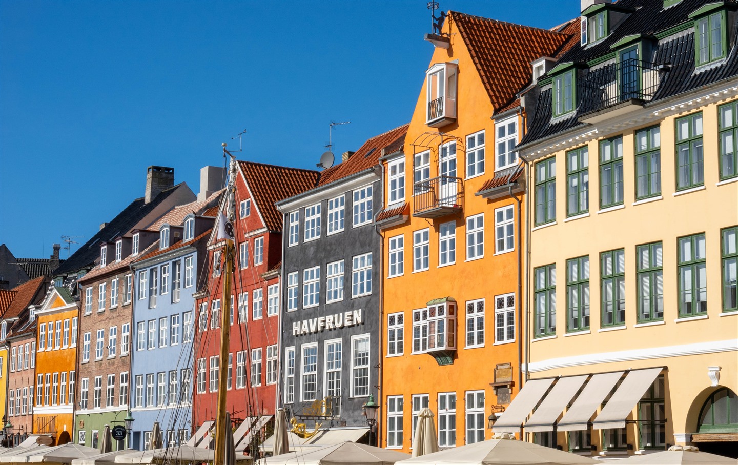 nyhavn-kopenhagen.jpg