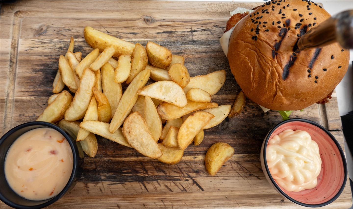 patat-met-hamburger-1.jpg
